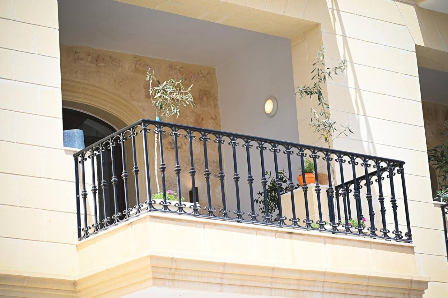 Fl 2 Ta'Lonza Luxury With Hot Tub By Homely Mellieha Exterior photo